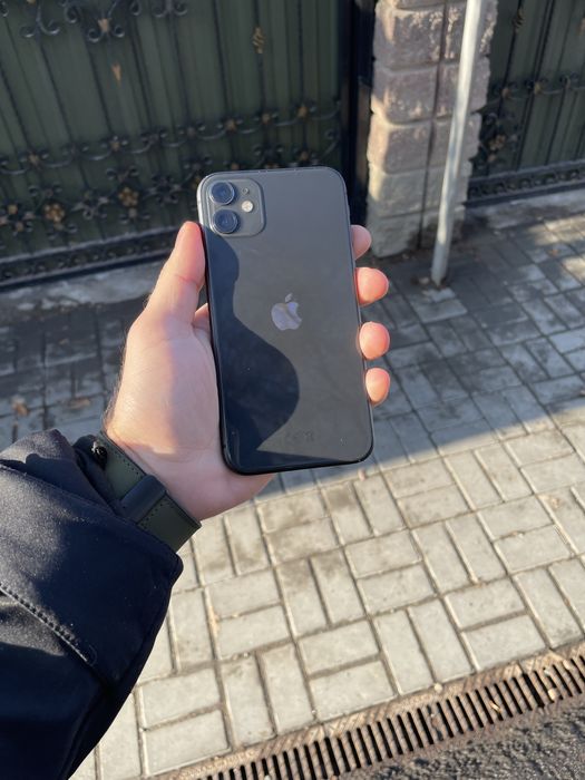 Продам телефон айфон 11 128Gb