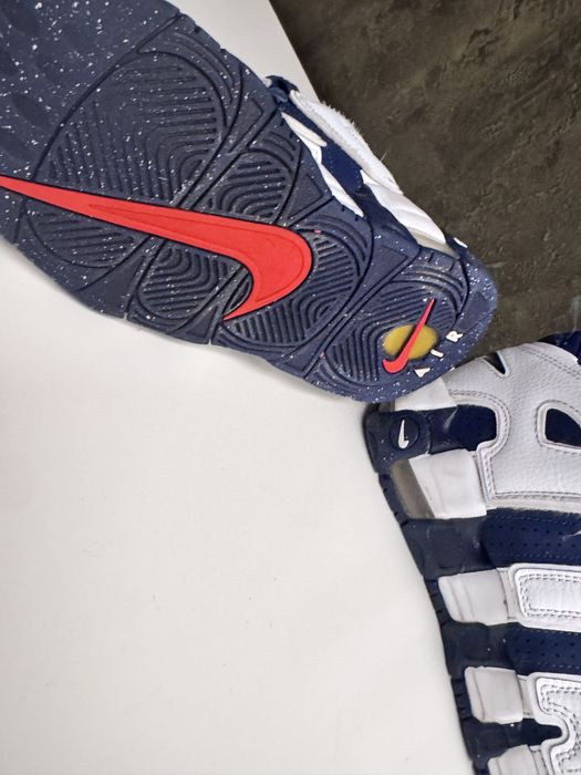 Nike air more uptempo