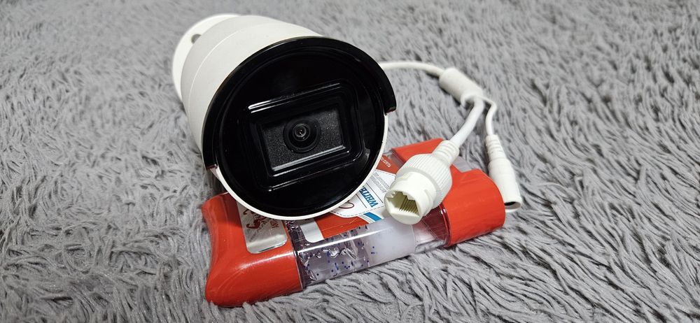 Hikvision камера 4mpix