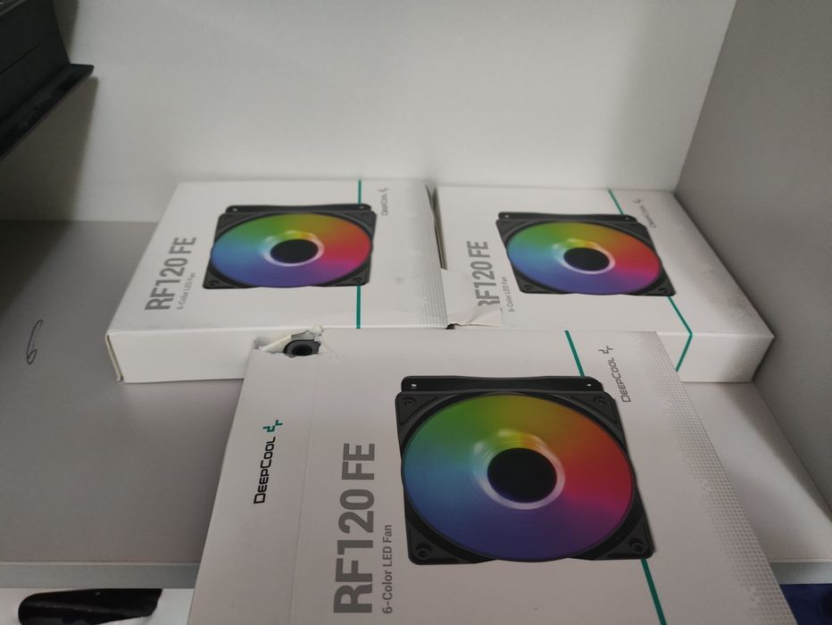 Новый кулер DeepCool RF120 FE (6-Color LED) — Не использовался