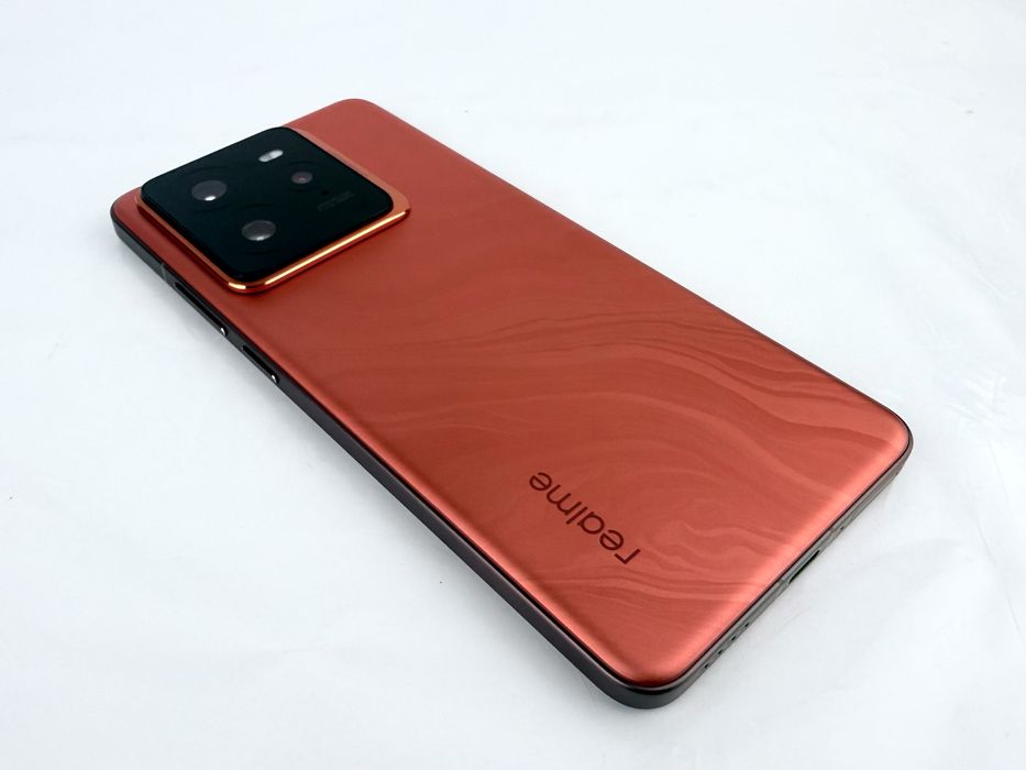 Realme GT 7 Pro 5G 512GB 12RAM Mars Orange Перфектен! Гаранция!