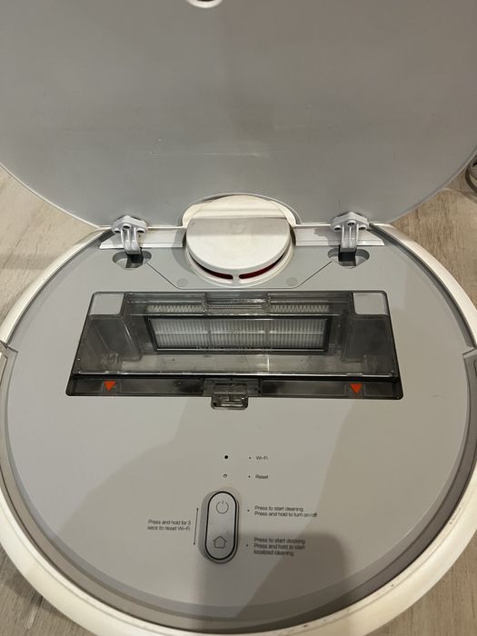 Aspirator xiaomi inteligent