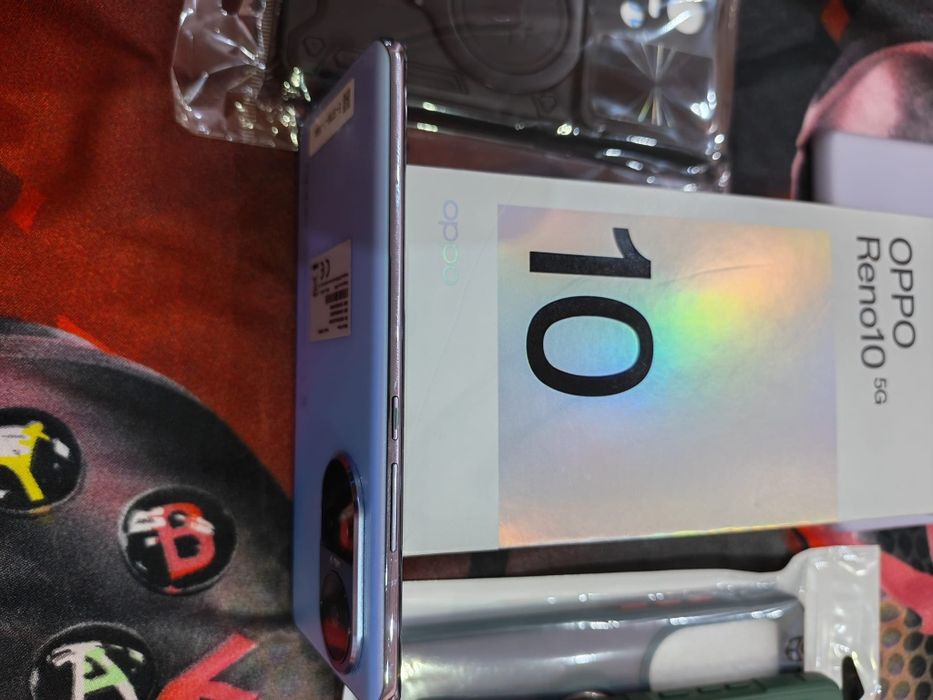 Vând telefon oppo reno 10 5G