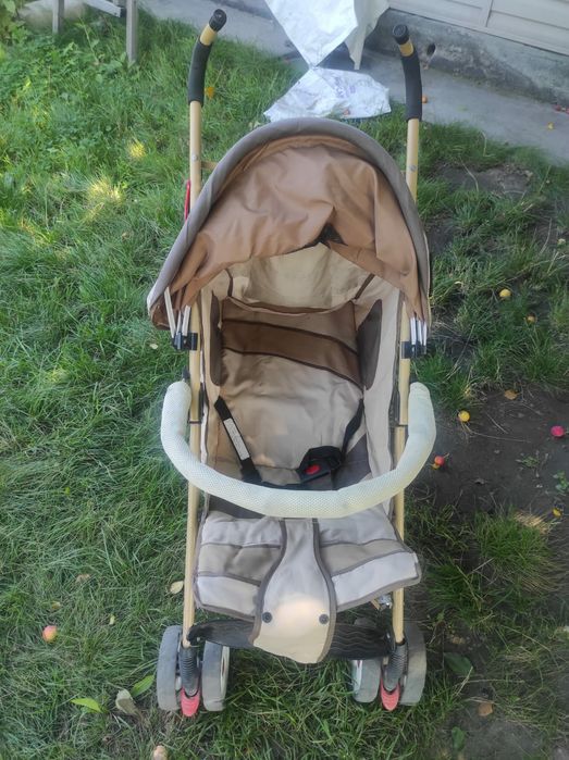 Детская коляска.