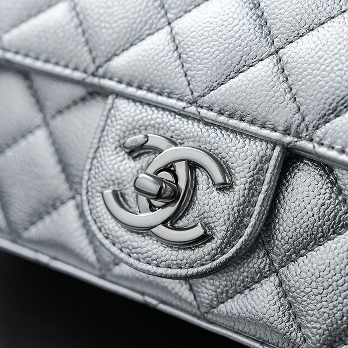 Geanta Chanel classic flap 20cm piele caviar, tip Premium