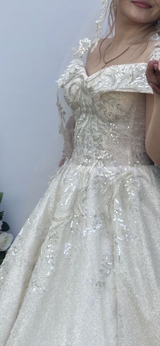 Продам свадебьное платье