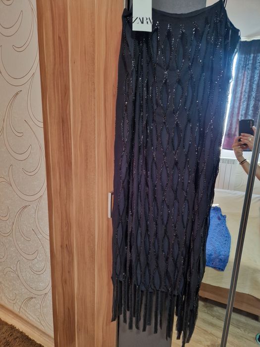 Официална синя рокля Fiesta Woman Espana и Рокля ZARA черна с мъниста