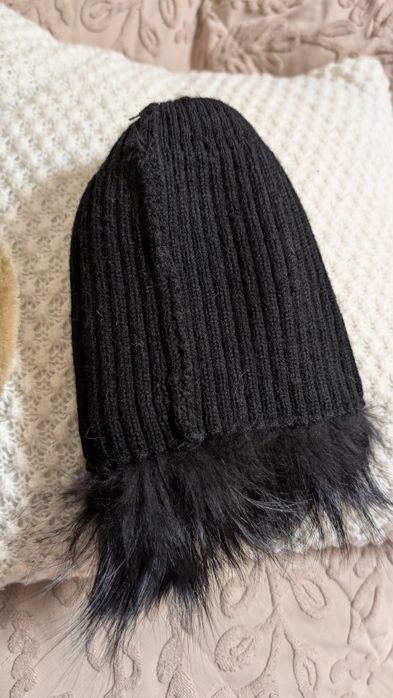 Căciulă blană de vulpe polară