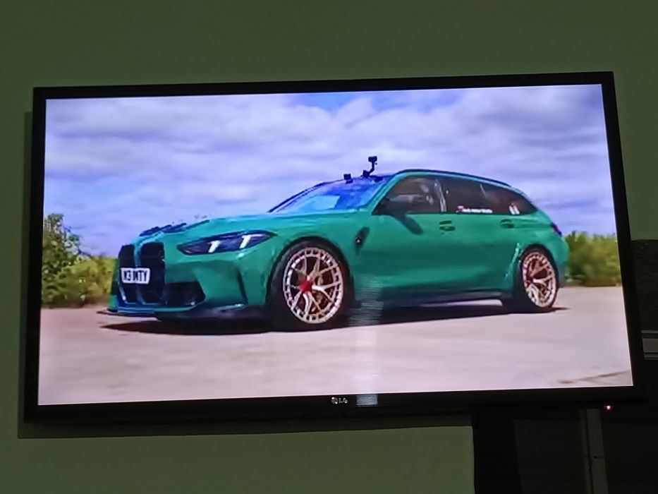 LG 109/45 телевизор