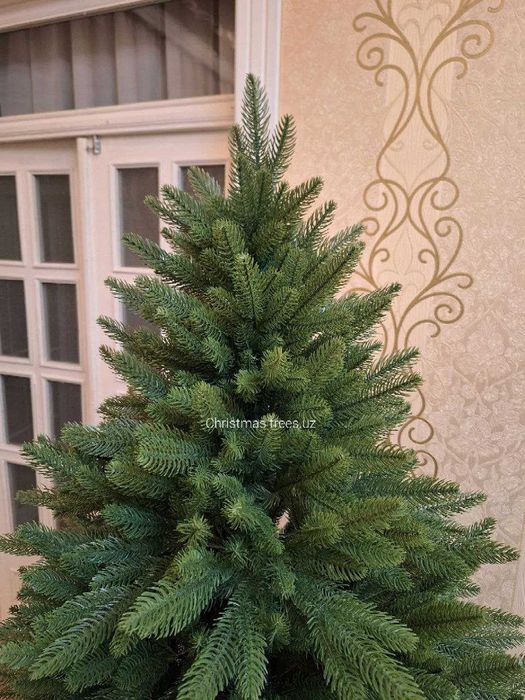 Новогоднияя Ёлка Изумрудная Скидка 2026