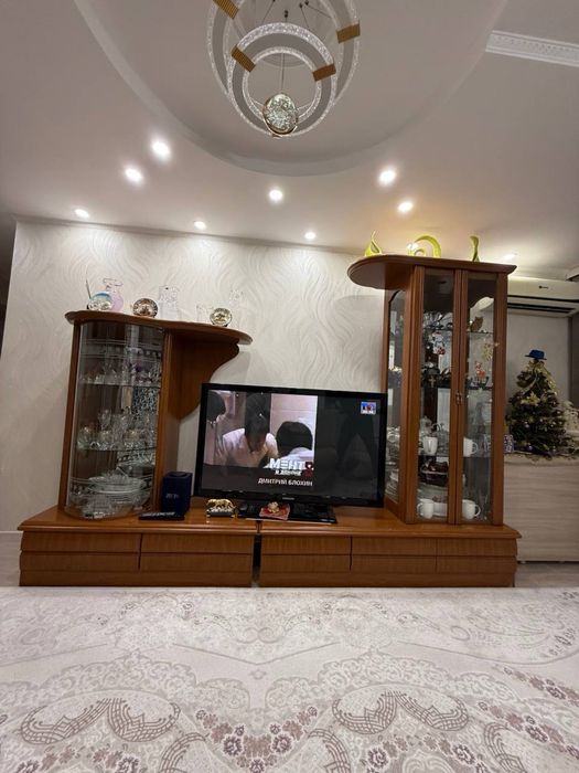 Стенка в гостинную, тв-горка