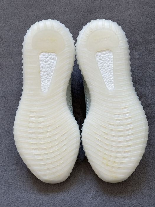 Adidas Yeezy Cloud White (CALITATE PREMIUM)