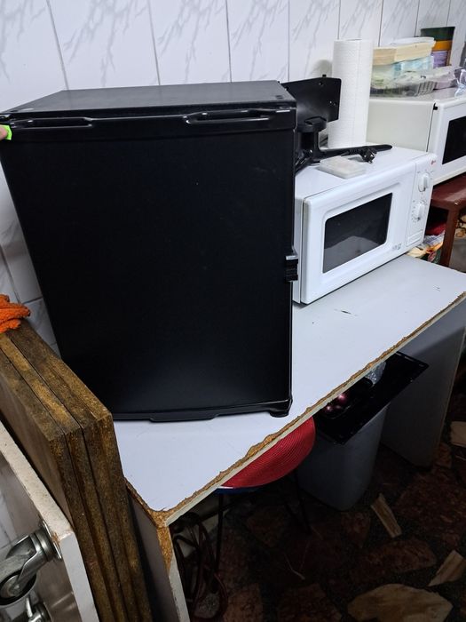 Frigider minibar