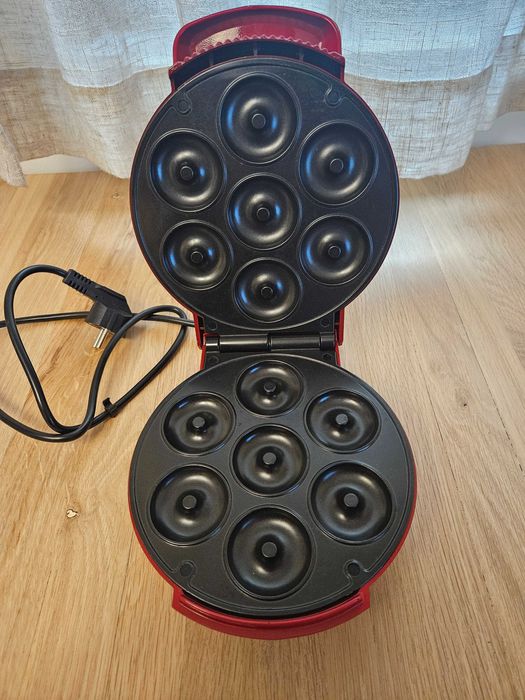 Уред за приготвяне на донъти SilverCrest