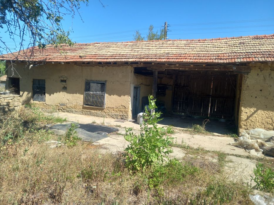 Продава се Къща в с. Риш, Област Шумен - 100 кв.м за 74 €/кв.м - Снимка #3