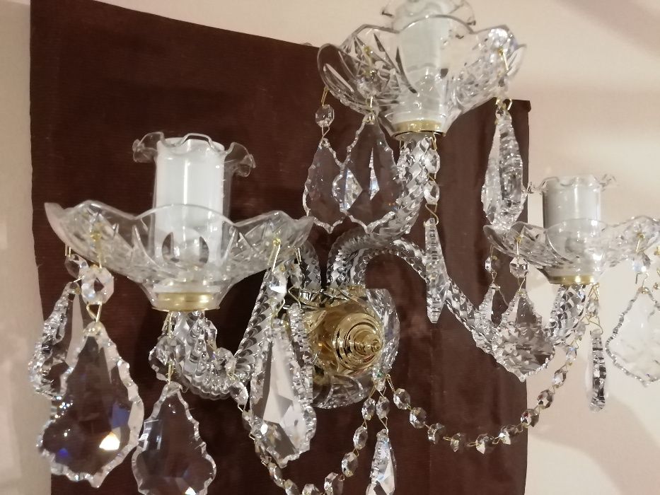 Стенни лампи с кристали Swarovski