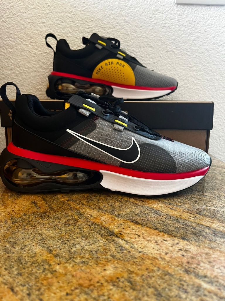 Nike air store max shox 2018