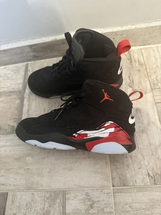 Маратонки адидас adidas кецове найк джордан