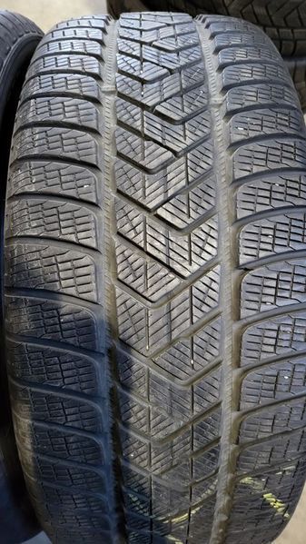 255/45/20//235/50/20 PIRELLI 4бр