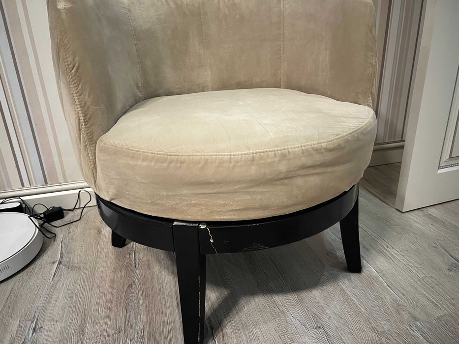 Отырғыштар, тек біреуден ғана