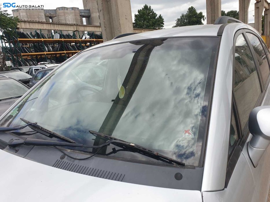 Parbriz Geam Sticla SsangYong Rodius 2004 - 2012