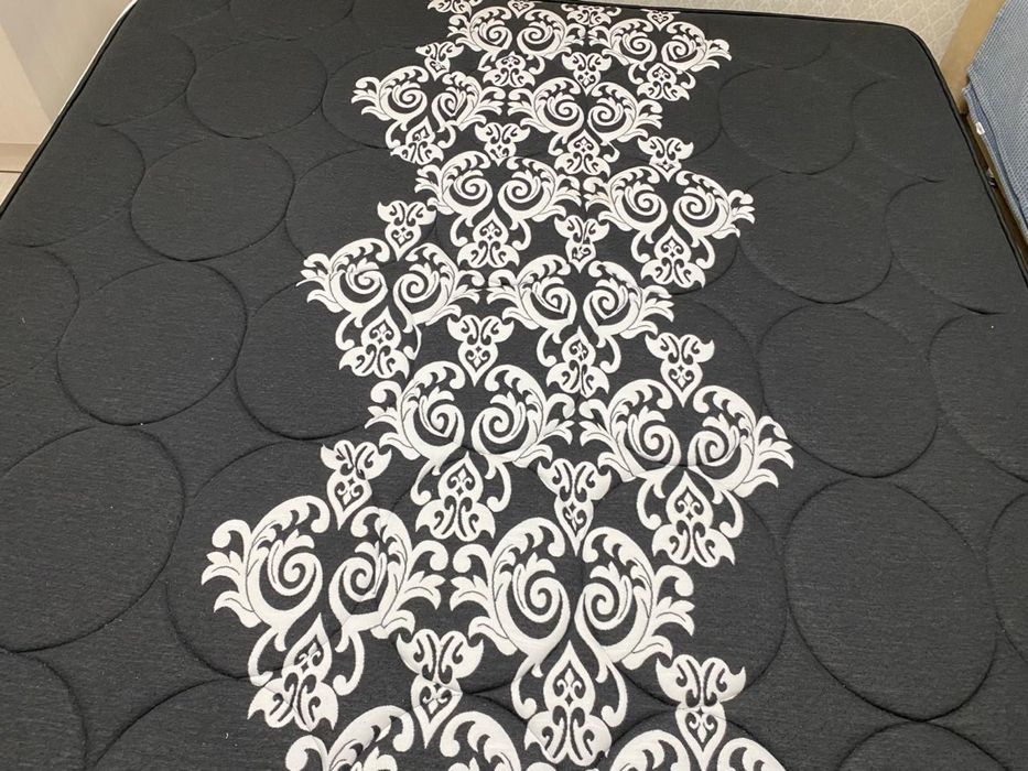 Продам матрас 200*200