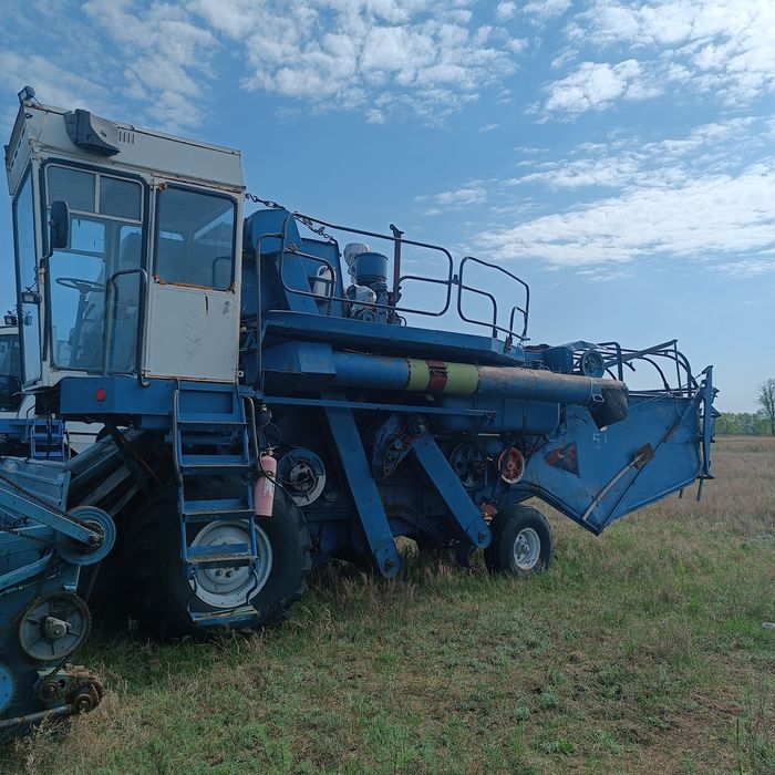 Комбайн ЕНИСЕЙ-1200