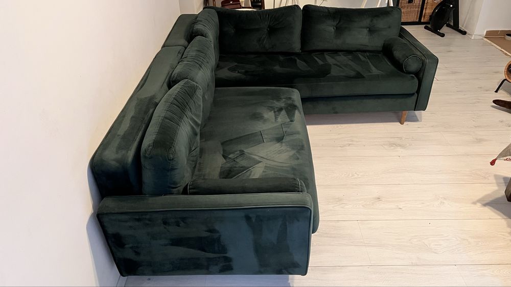 Canapea coltar extensibila din material catifea verde inchis
