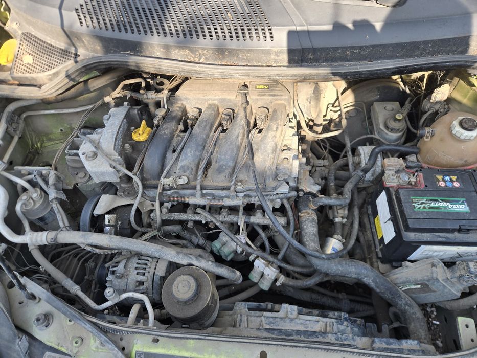 Рено сценик 1.6 16v 107к.с НА ЧАСТИ