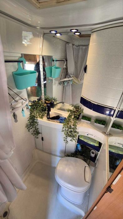 Кемпер HYMER Swing 544