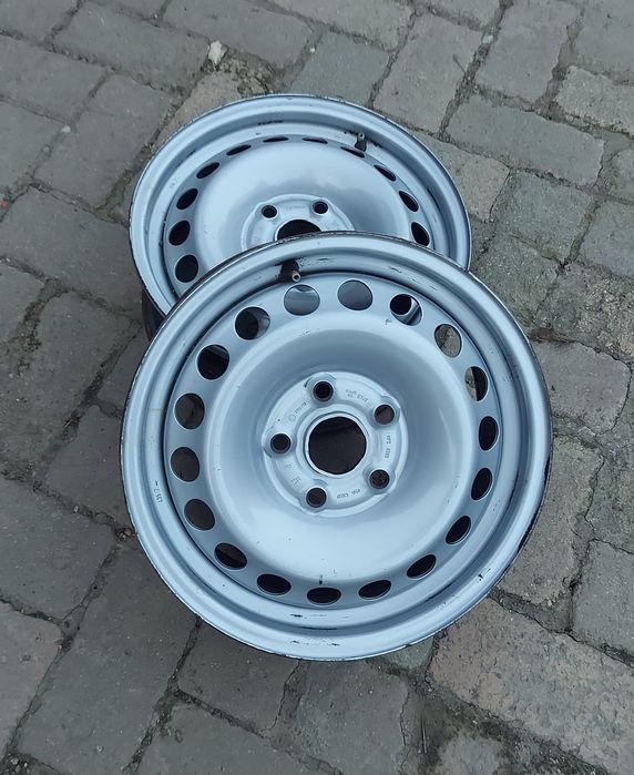 O jantă VW R15 seria 6Jx16H2 ET47 distanța 5x112