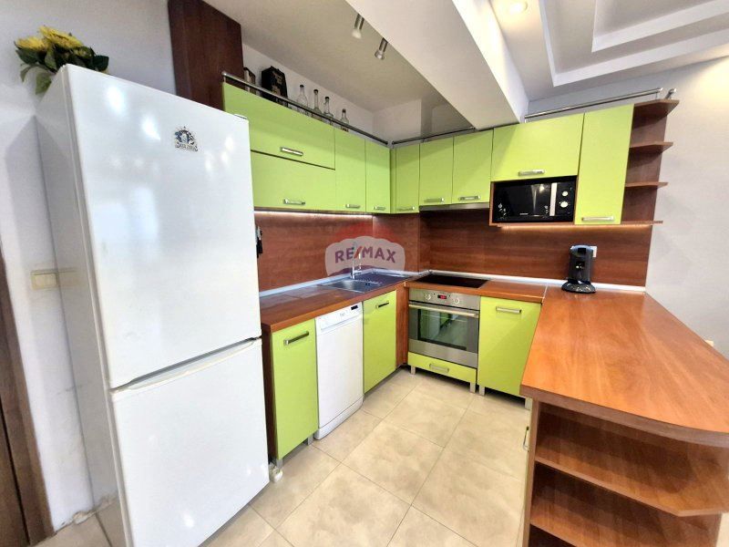 Продава се Тристаен апартамент в Варна, Център - 110 кв.м за 1298 €/кв.м - Снимка #5