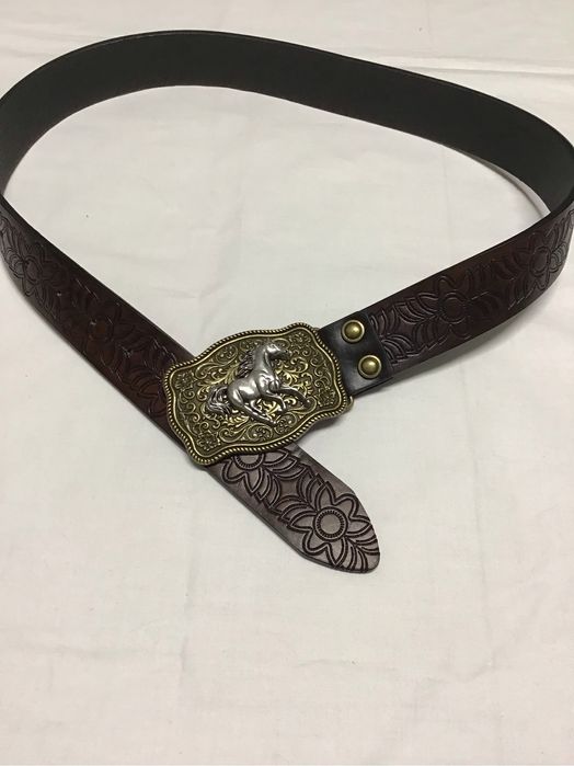 Curea  evenimente barbati