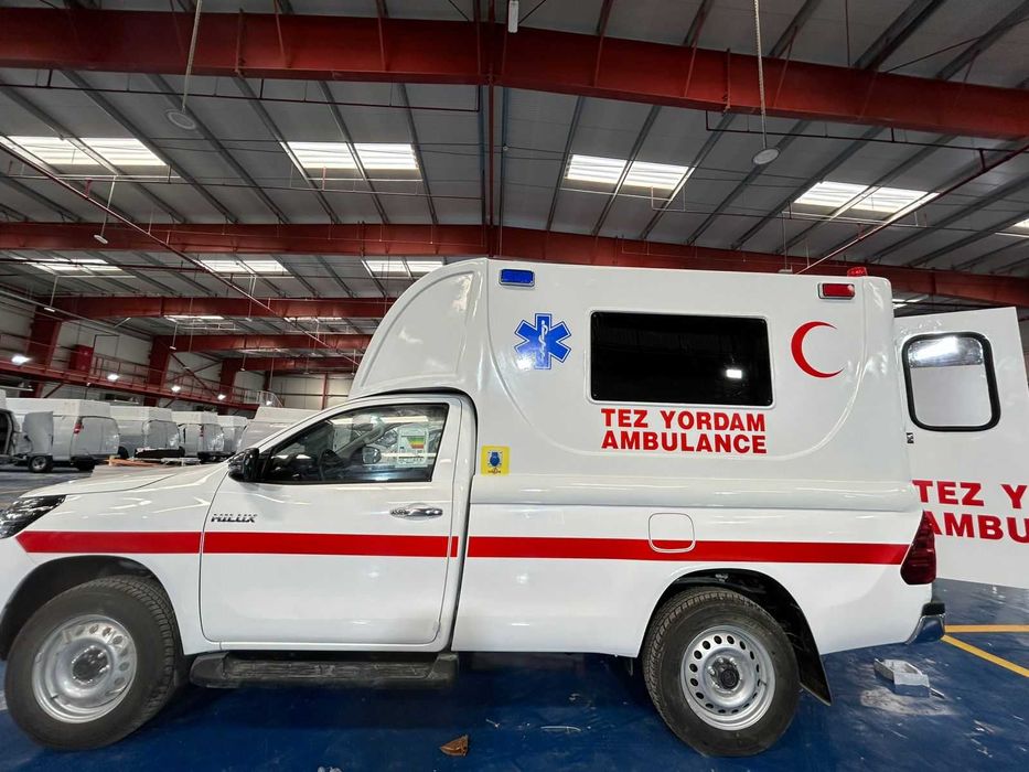 Машина скорой помощи Toyota Hilux Ambulance 4х4/ Цена Без Растаможки