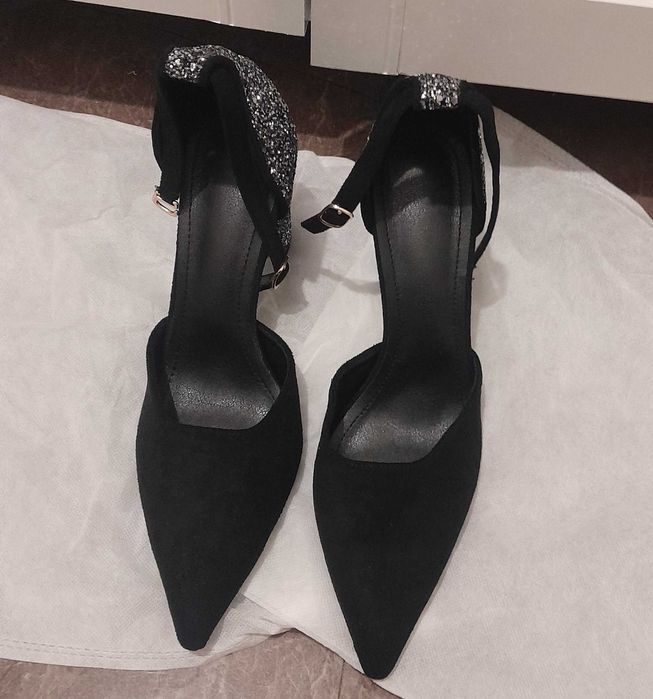 Официални дамски обувки