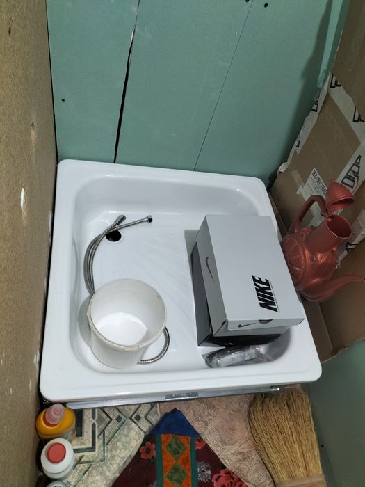 Душевые поддоны размер 70*70