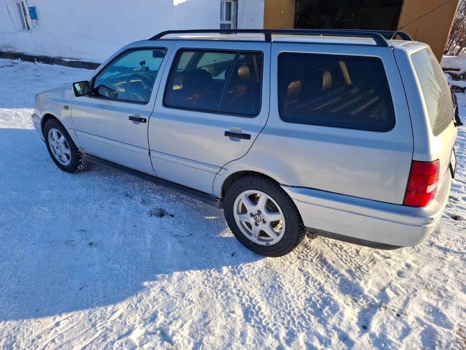 Продаю машину Голф wolstwagen