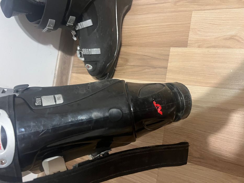 Titlu: Clăpari schi Nordica – Mărimea 40.5-41 (26.5 cm)