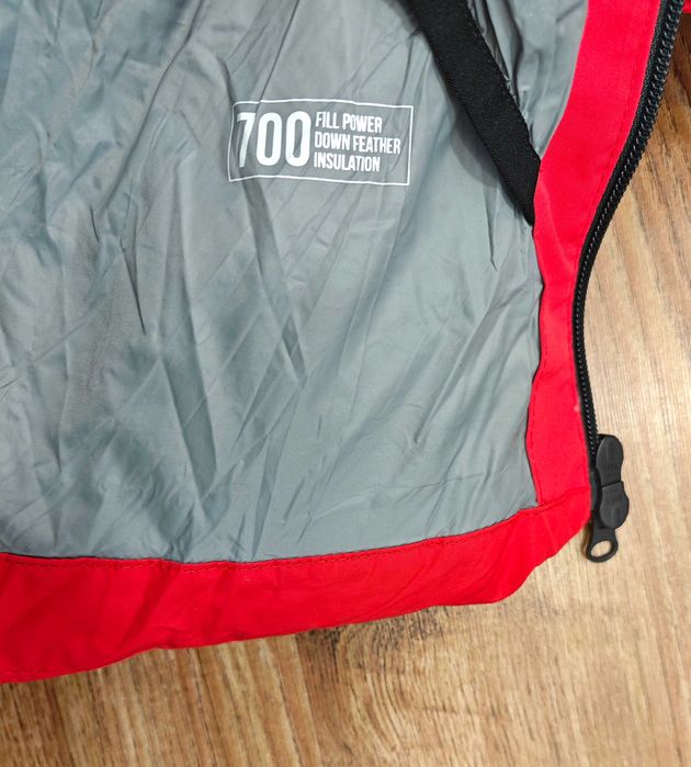 SWIX 700 Down Дамско червено яке с пух и каулка размер XS