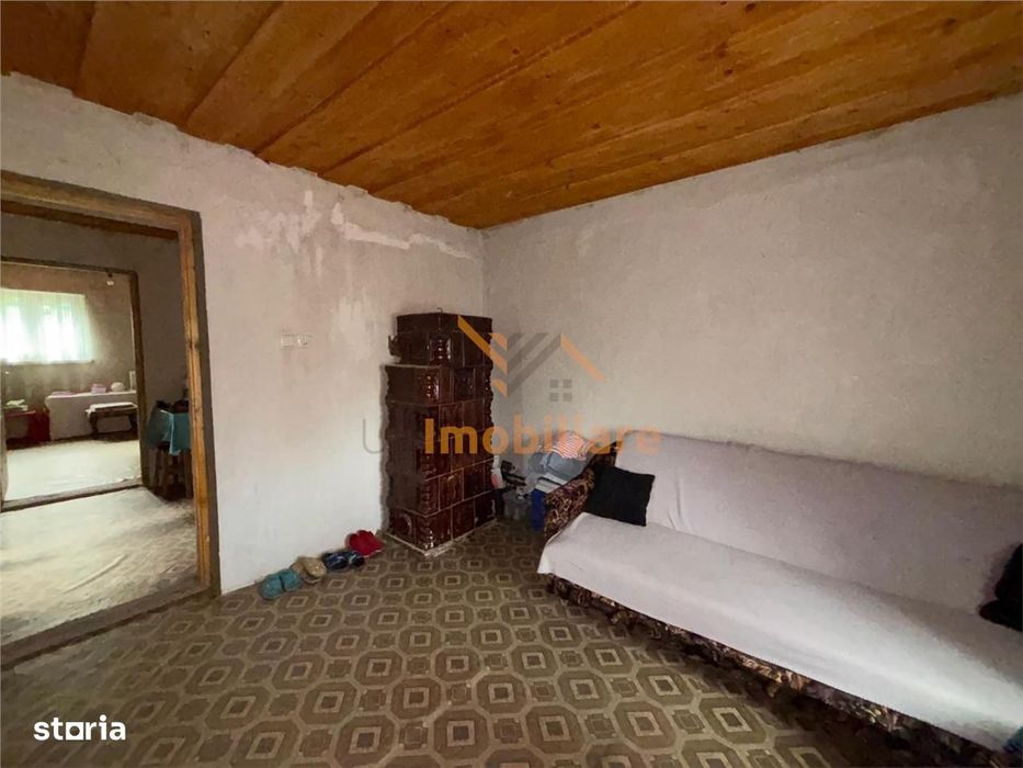 Casa De Vacanta| Teren 1.000 Mp | Sat Tria | Comuna Derna | Judetul Bi