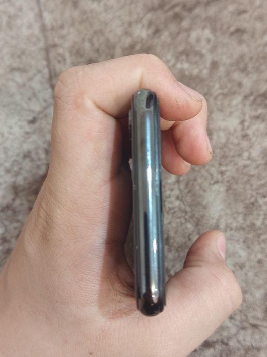 Айфон Х 64гигабайта