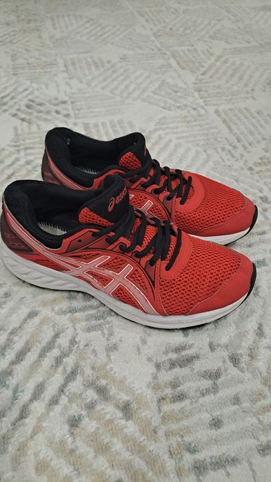 Кроссовки 42 размер