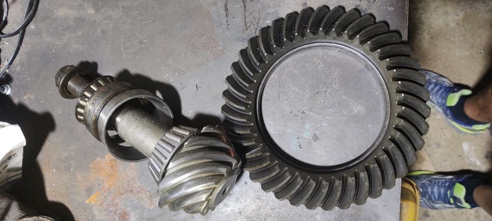 Пиньон и корона за jeep Cherokee xj Dana 30 и dana35 3.55