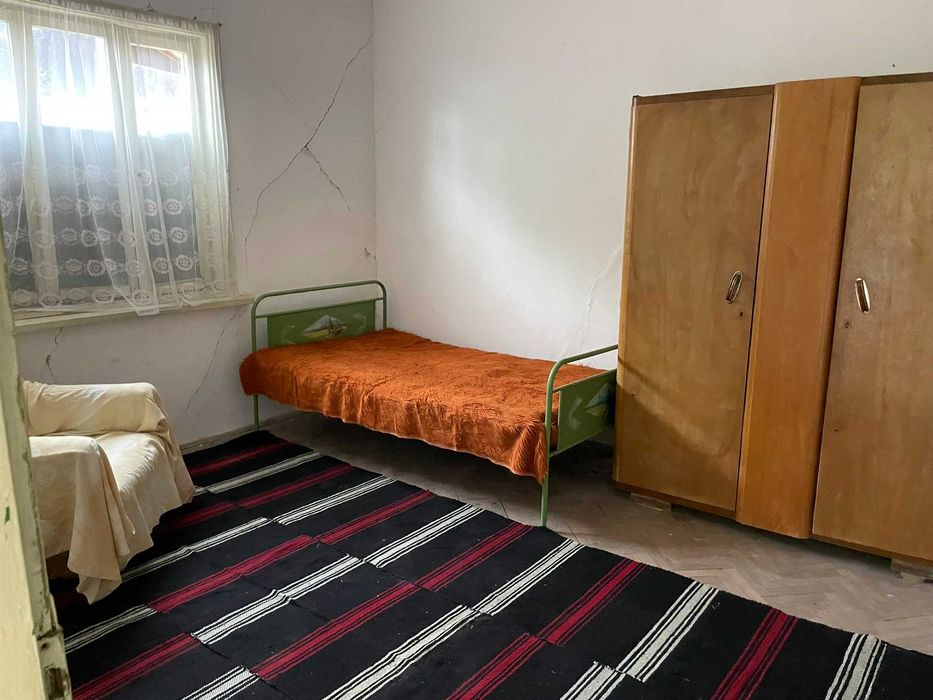 Продава се Къща в с. Маломир, Област Ямбол - 90000 кв.м за 1 €/кв.м - Снимка #12