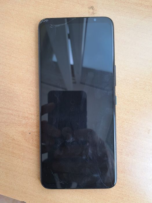 Vând asus rog phone 7 ultimate full box