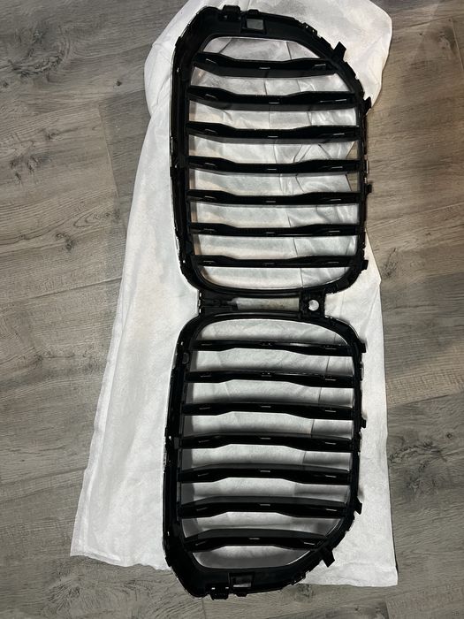 Оригинална решетка / бъбреци BMW X5 G05