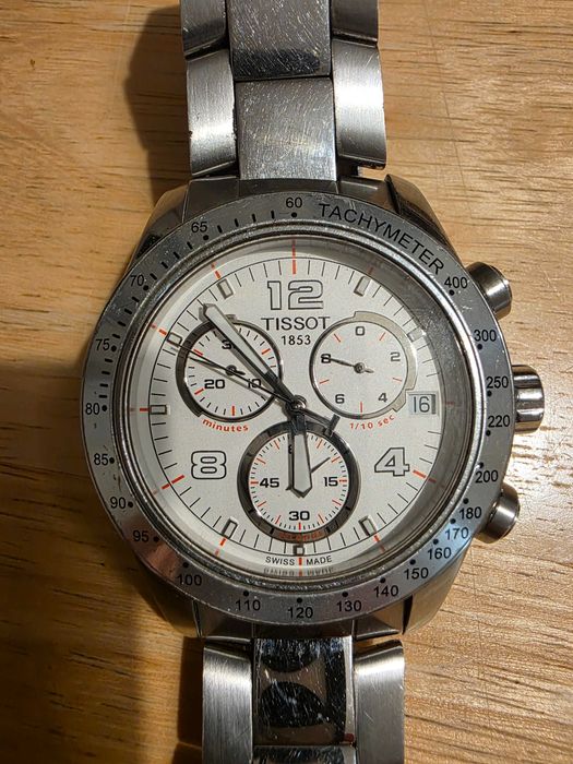 Мъжки часовник Tissot V8