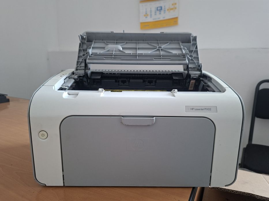 Принтер HP LaserJet P1102