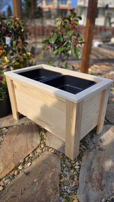 Дървени кашпи/саксии/плантери за двор, градина или тераса