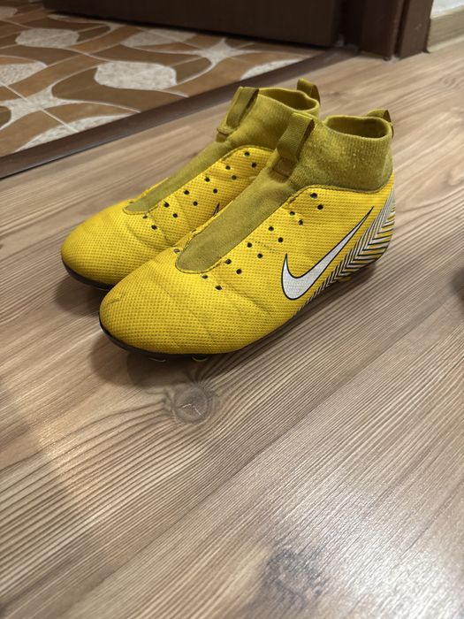 Vand ghete Nike copii